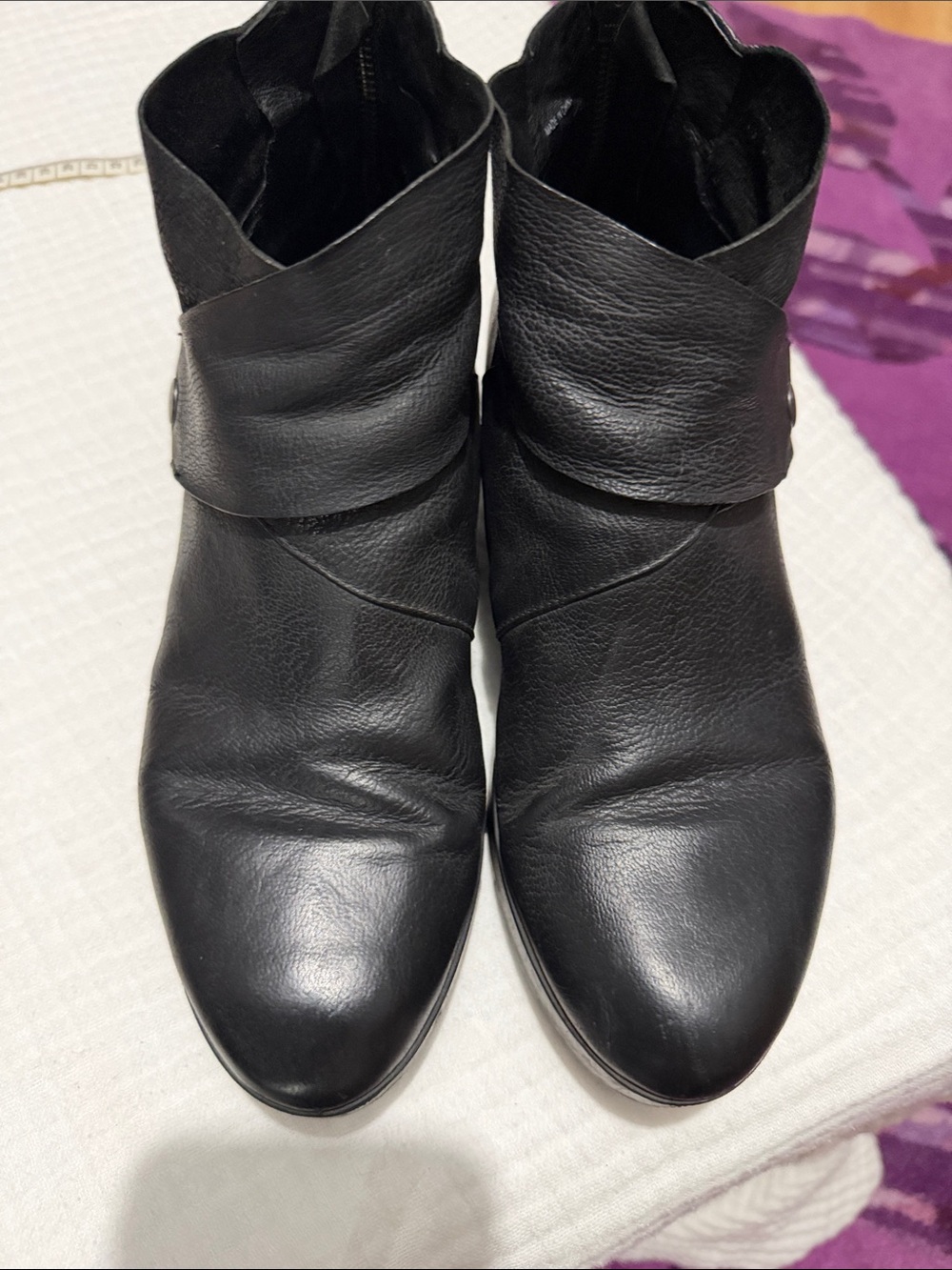 Eileen Fisher Black Leather Fold-Over Cuff Ankle Booties